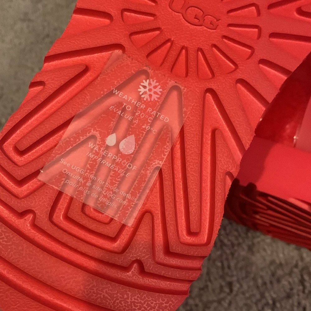 UGG® Classic Clear Mini Waterproof Winter Boot - Picture 6 of 11